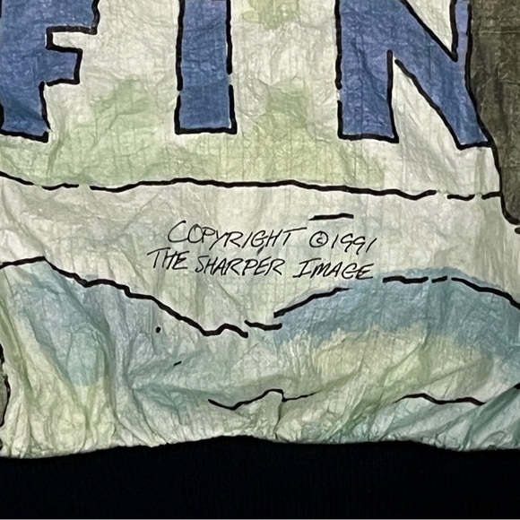 Ty-Breakers Tyvek 90s Lightweight Ski Themed Windbreaker - Size Small - Picture 7 of 12